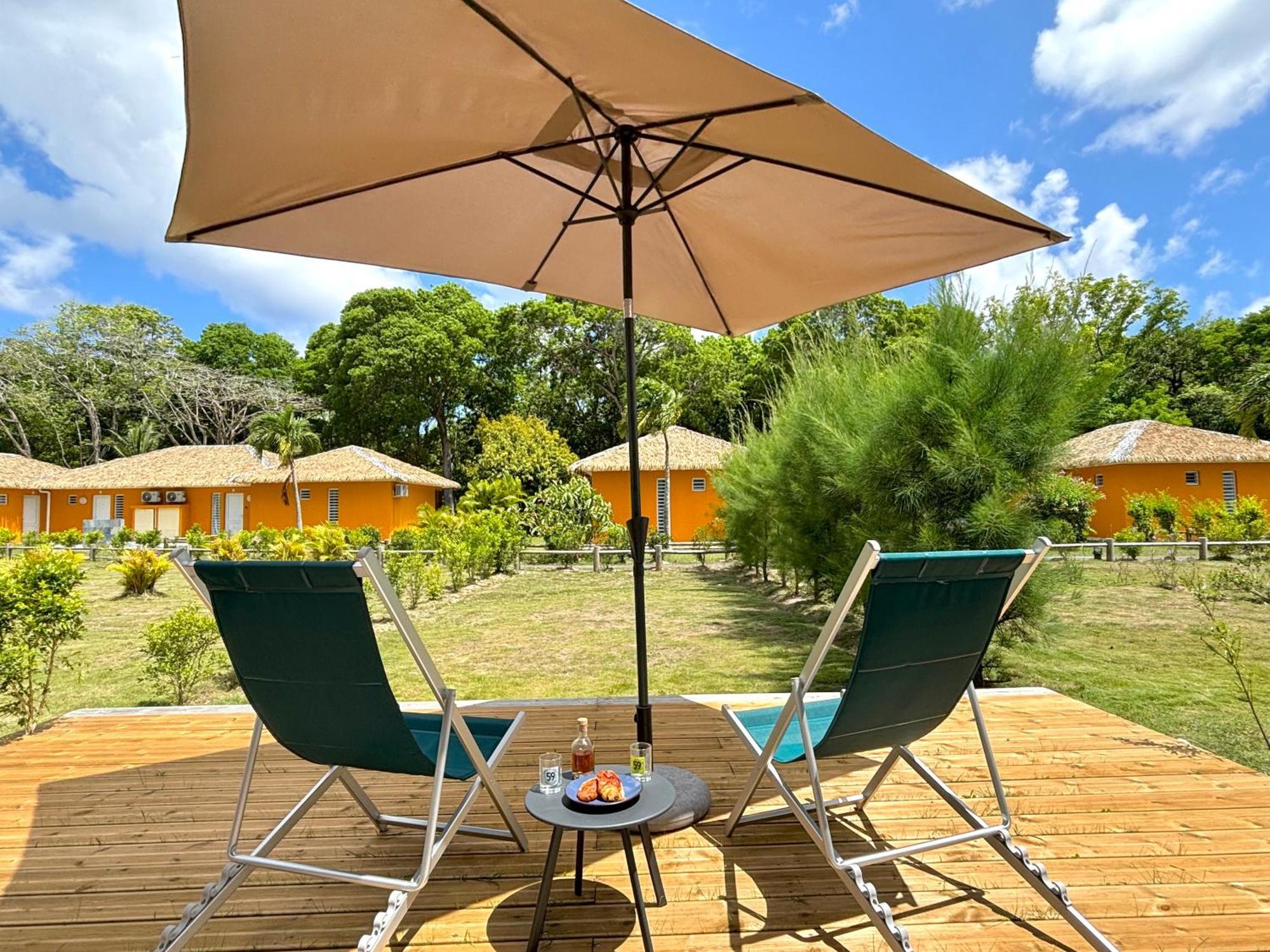 Bungalow La Kawannaise - Piscine, Terrasse, Plage Grand-Bourg  Extérieur photo